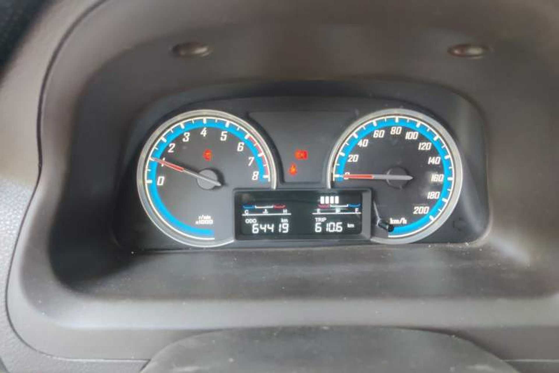 Used Baojun 730 2014 1.5L manual Comfort ESP version 7 seats Instrument Cluster