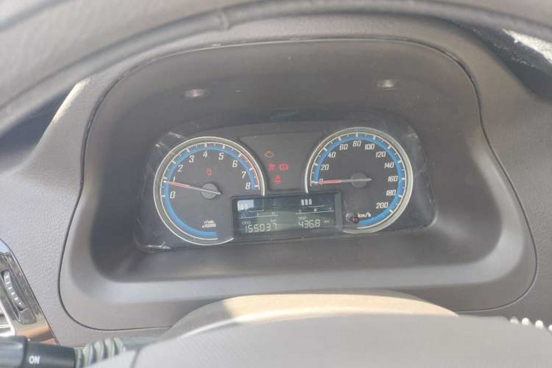 Used Baojun 730 2014 1.5L manual Comfort version 7 seats Instrument Cluster
