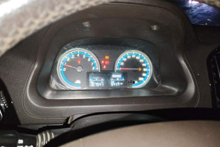 Used Baojun 730 2014 1.5L Manual Luxury Navigation ESP Version 7 Seats Instrument Cluster