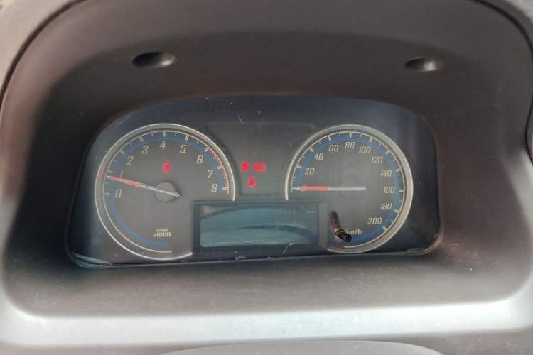 Used Baojun 730 2014 1.5L manual Comfort version 7 seats Instrument Cluster