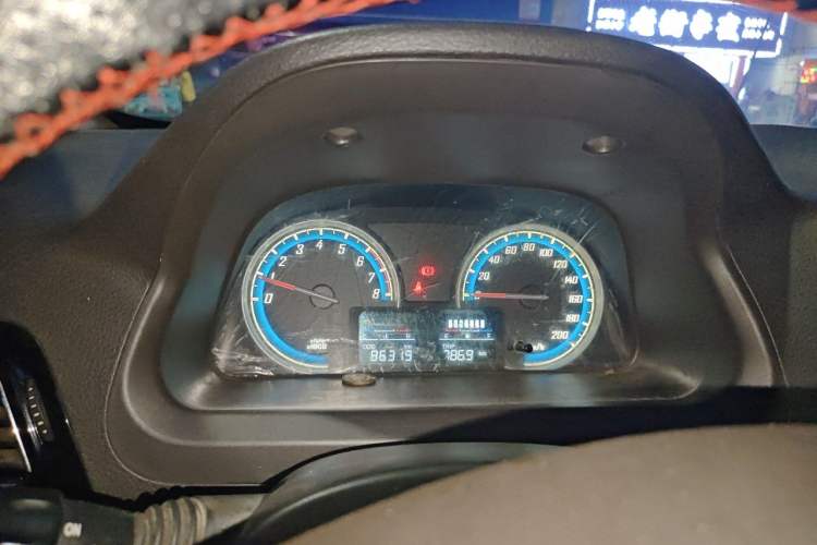 Used Baojun 730 2014 1.5L manual Comfort ESP version 7 seats Instrument Cluster