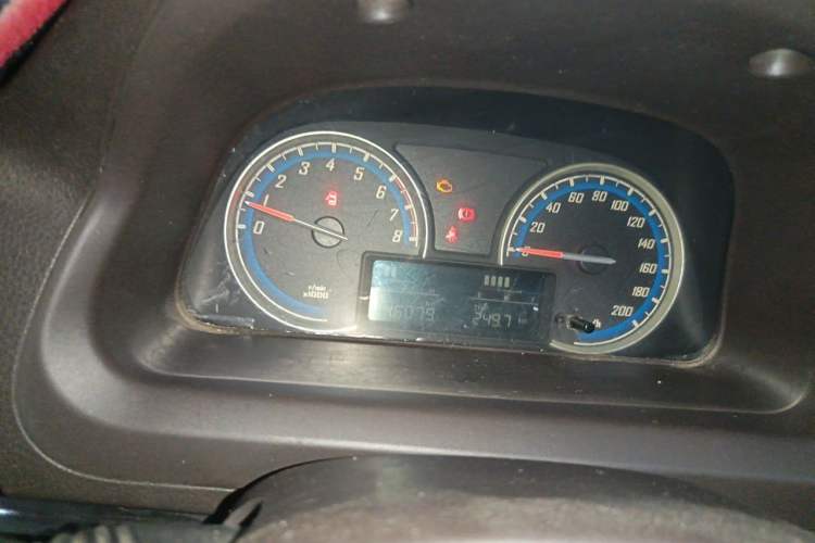 Used Baojun 730 2014 1.5L manual Comfort version 7 seats Instrument Cluster