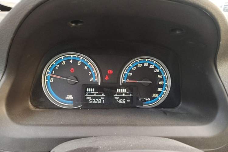 Used Baojun 730 2014 1.5L manual standard version 5 seats Instrument Cluster