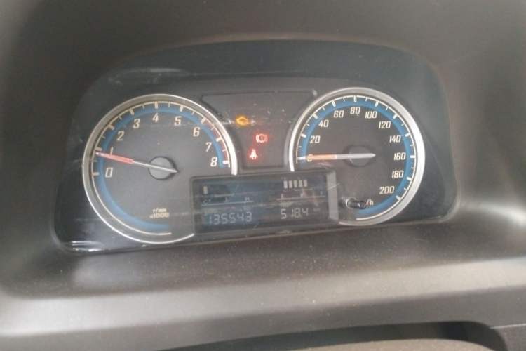 Used Baojun 730 2014 1.5L manual Comfort version 7 seats Instrument Cluster