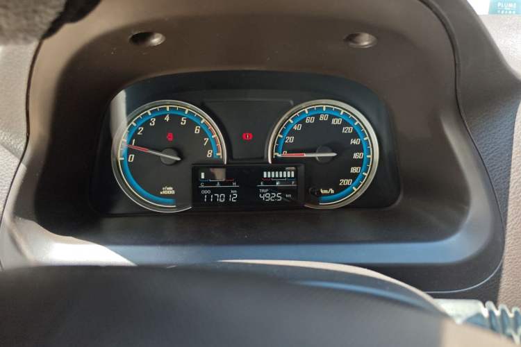 Used Baojun 730 2014 1.5L manual Comfort version 7 seats Instrument Cluster