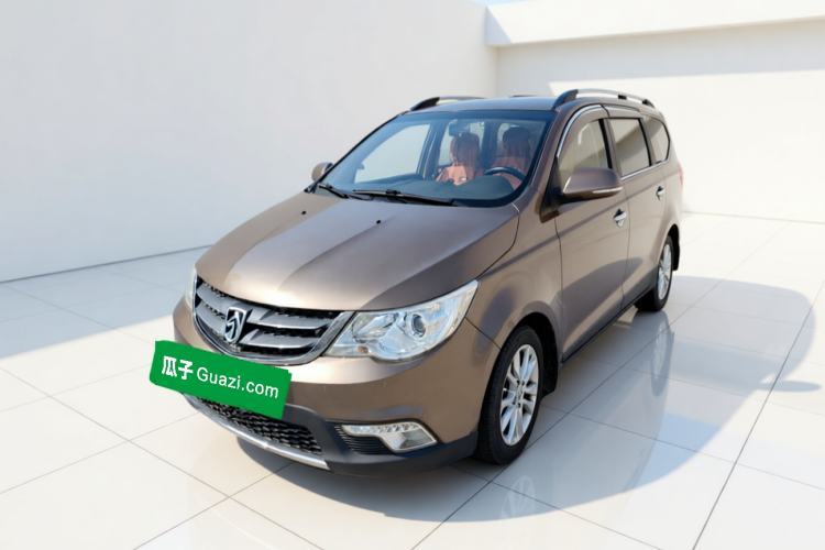 Used Baojun 730 2014 1.5L manual Comfort version 7 seats Guazi used car, China used car export, Used car for sale, Used  cars, Cheapest cars for sale