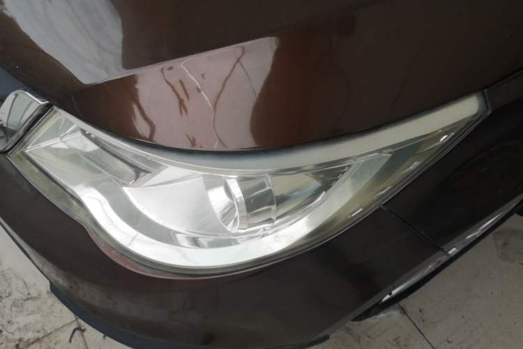 Used Baojun 730 2014 1.5L manual standard trim 7 seats Left Front Headlight