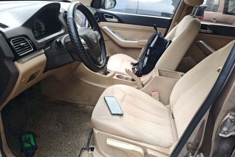 Used Baojun 730 2014 1.5L manual standard trim 7 seats Left Front Seat