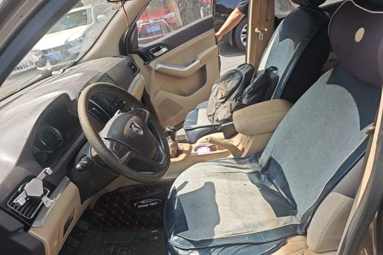 Used Baojun 730 2014 1.5L manual standard trim 7 seats Left Front Seat