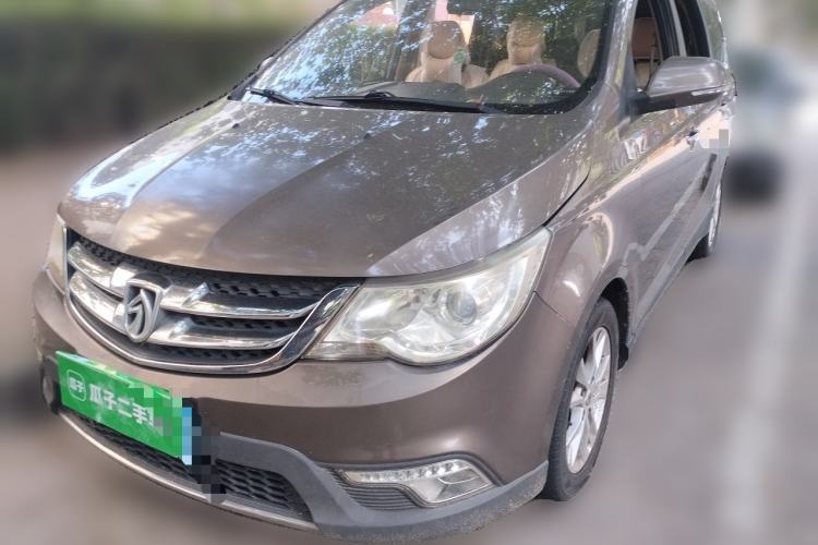Used Baojun 730 2014 1.5L manual Comfort version 7 seats Guazi used car, China used car export, Used car for sale, Used Baojun cars, Cheapest cars for sale