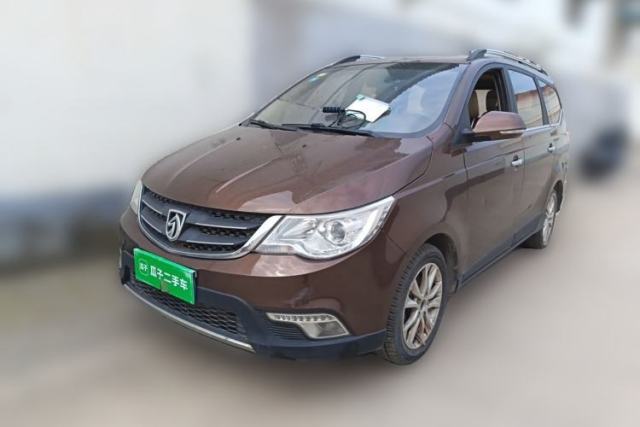 Used Baojun 730 2014 1.5L manual Comfort version 7 seats