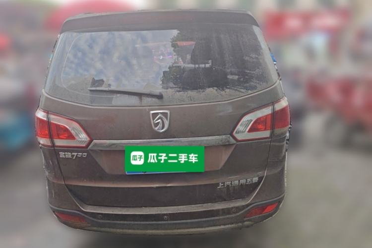 Used Baojun 730 2014 1.5L manual Comfort ESP version 7 seats Rear