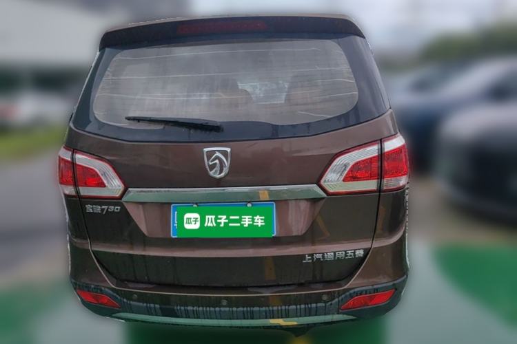 Used Baojun 730 2014 1.5L manual Comfort ESP version 7 seats Rear
