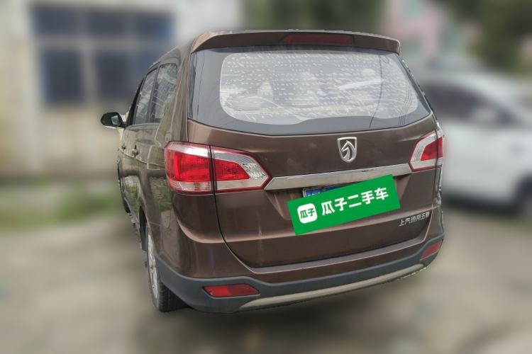 Used Baojun 730 2014 1.5L manual standard trim 7 seats Rear Left 45 Deg