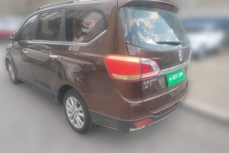 Used Baojun 730 2014 1.5L Manual Luxury Navigation ESP Version 7 Seats Rear Left 45 Deg