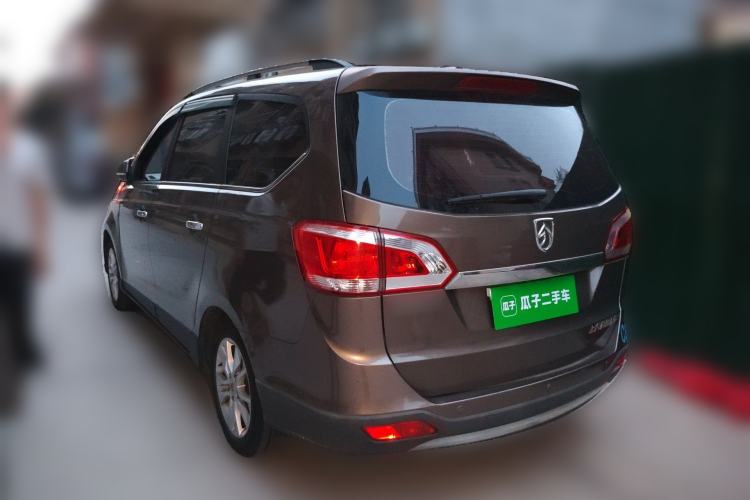 Used Baojun 730 2014 1.5L manual Comfort version 7 seats Rear Left 45 Deg