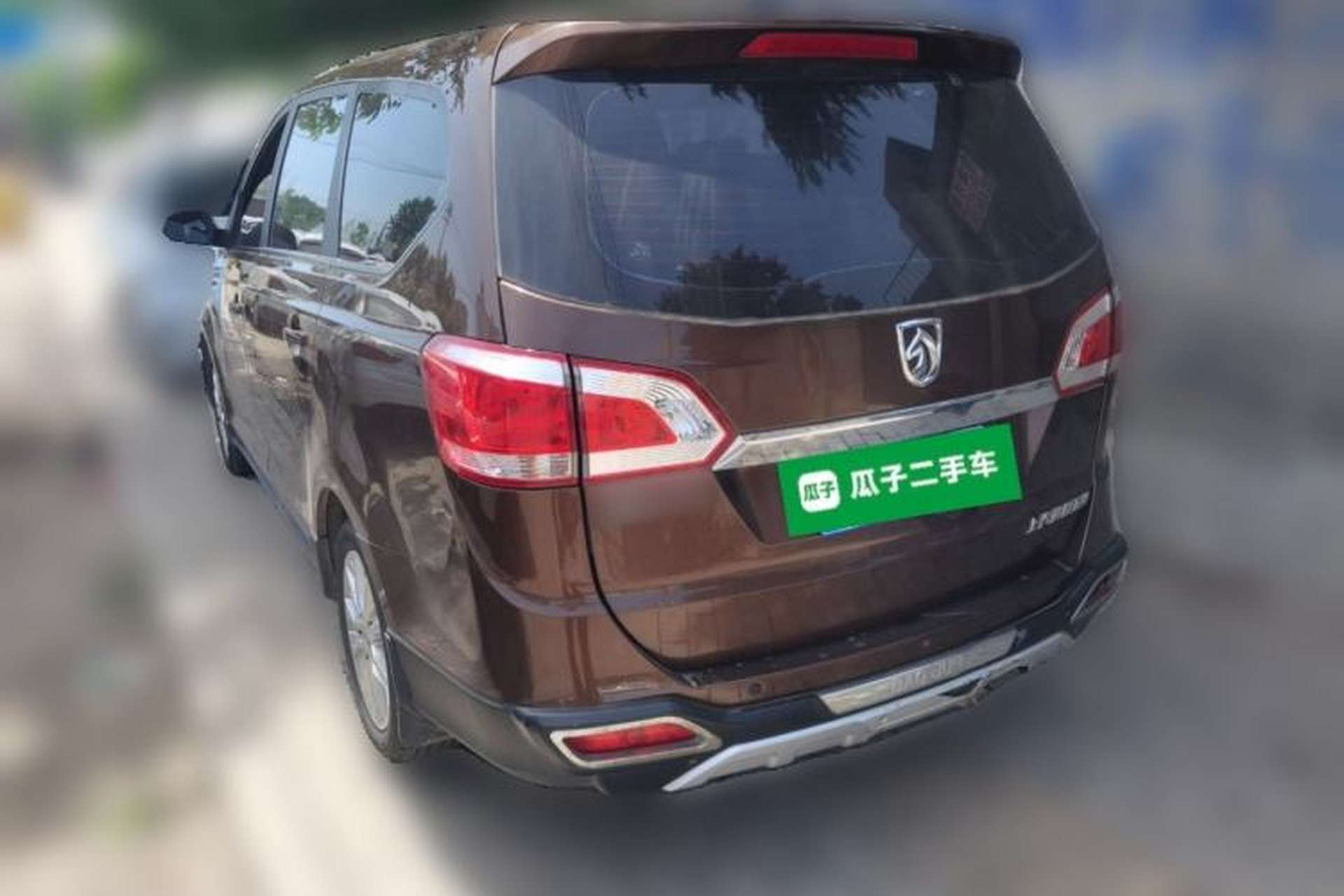 Used Baojun 730 2014 1.5L manual standard trim 7 seats Rear Left 45 Deg
