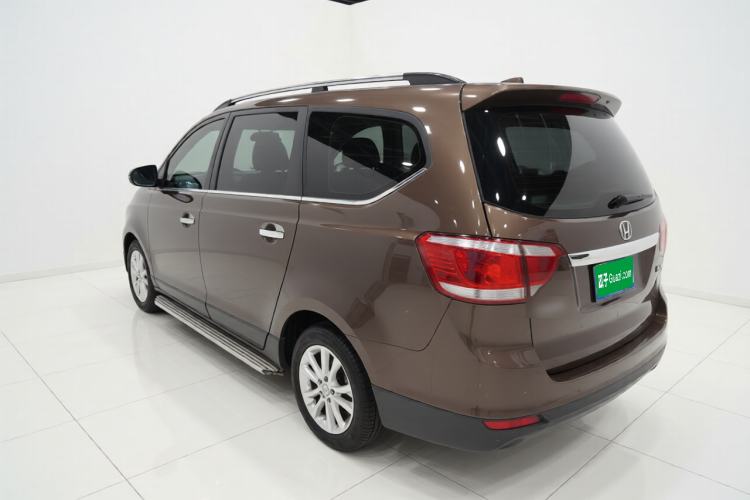 Used Baojun 730 2014 1.5L manual Comfort ESP version 7 seats Rear Left 45 Deg