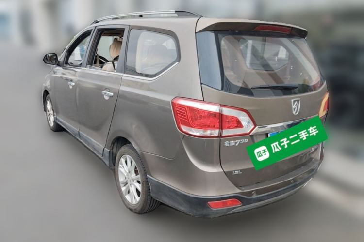 Used Baojun 730 2014 1.5L manual luxury trim 7 seats Rear Left 45 Deg