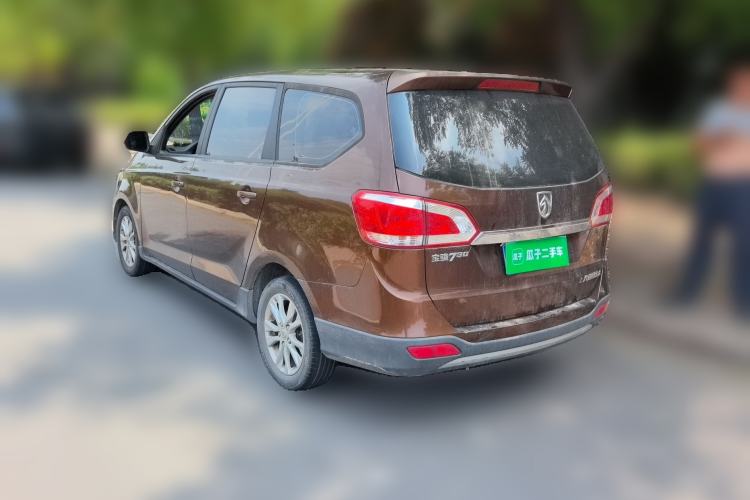 Used Baojun 730 2014 1.5L manual standard trim 7 seats Rear Left 45 Deg