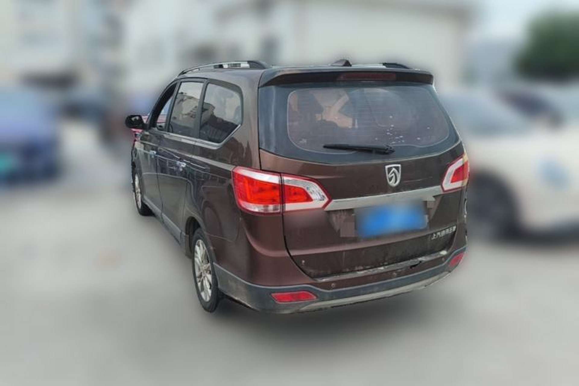 Used Baojun 730 2014 1.5L manual luxury trim 7 seats Rear Left 45 Deg