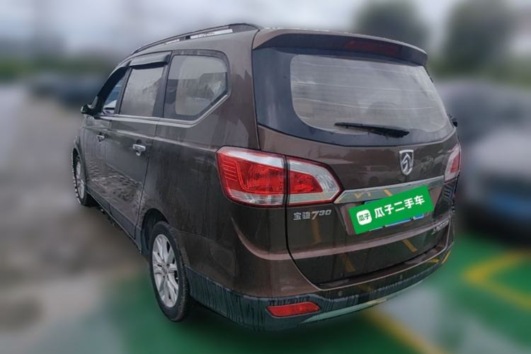 Used Baojun 730 2014 1.5L manual Comfort ESP version 7 seats Rear Left 45 Deg