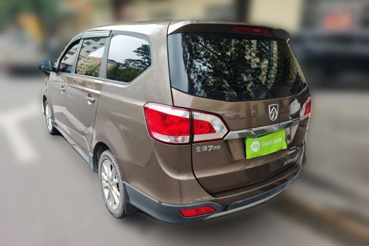 Used Baojun 730 2014 1.5L manual standard trim 7 seats Rear Left 45 Deg