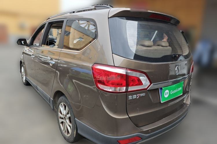 Used Baojun 730 2014 1.5L manual luxury trim 7 seats Rear Left 45 Deg