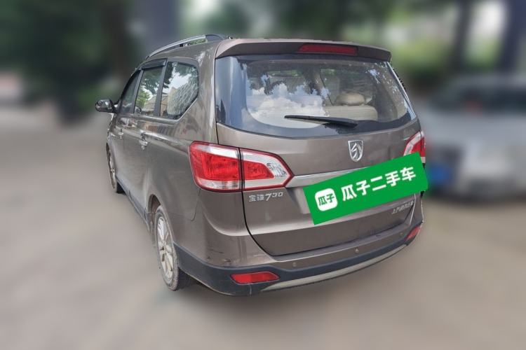 Used Baojun 730 2014 1.5L manual Comfort ESP version 7 seats Rear Left 45 Deg