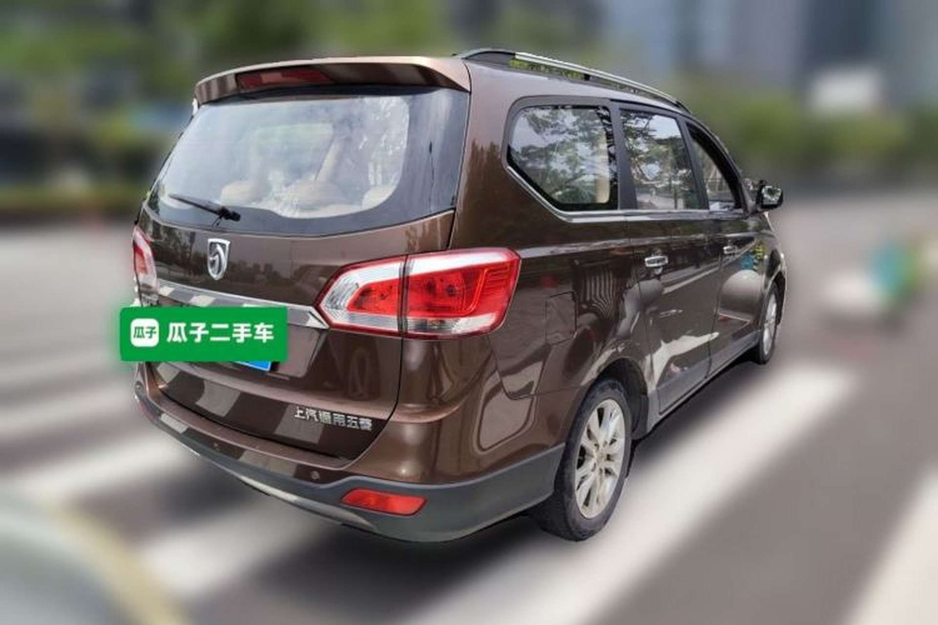Used Baojun 730 2014 1.5L Manual Luxury Navigation ESP Version 7 Seats Rear Right 45 Deg