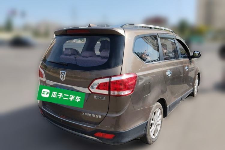 Used Baojun 730 2014 1.5L manual Comfort version 7 seats Rear Right 45 Deg