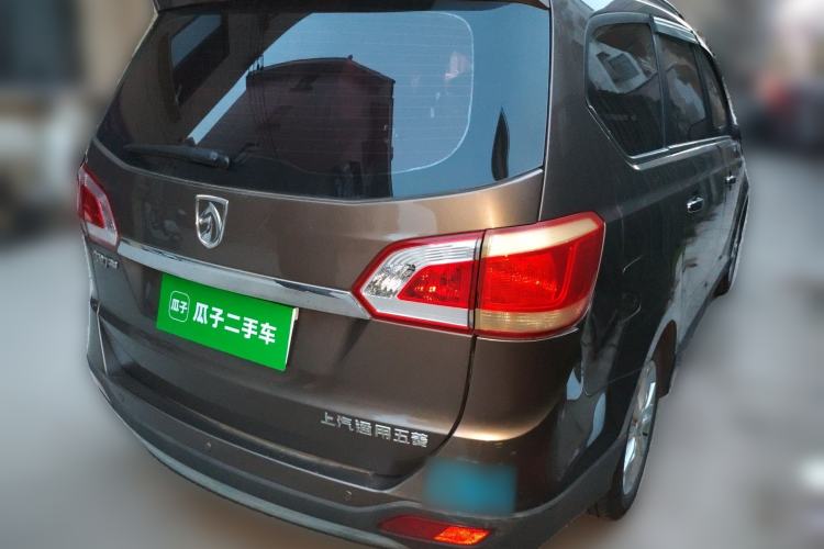 Used Baojun 730 2014 1.5L manual Comfort version 7 seats Rear Right 45 Deg