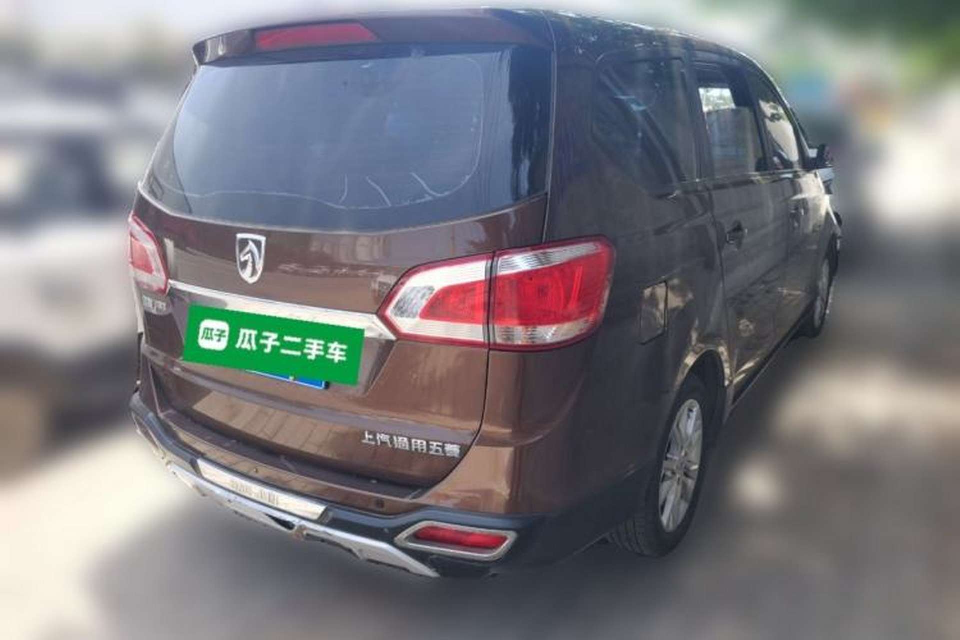 Used Baojun 730 2014 1.5L manual standard trim 7 seats Rear Right 45 Deg