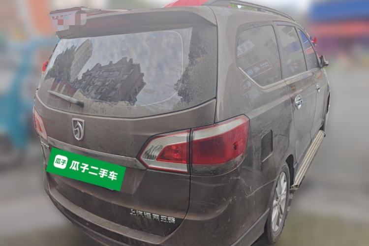 Used Baojun 730 2014 1.5L manual Comfort ESP version 7 seats Rear Right 45 Deg