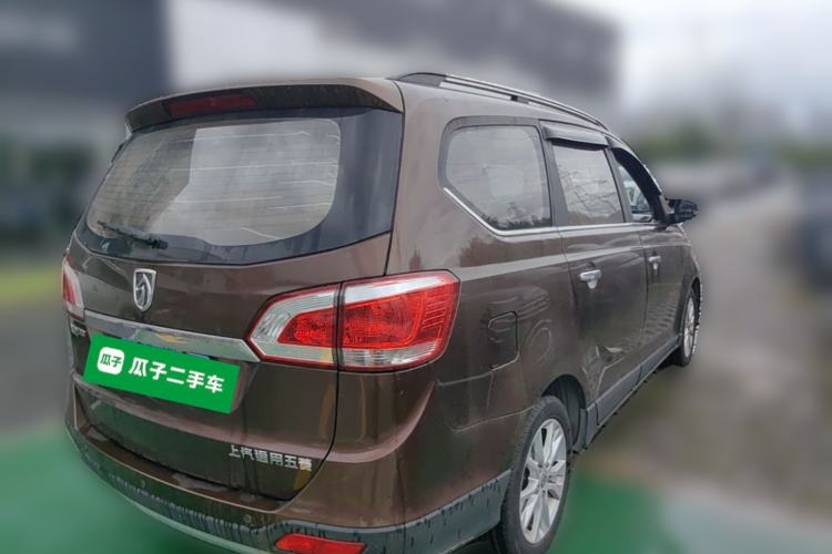 Used Baojun 730 2014 1.5L manual Comfort ESP version 7 seats Rear Right 45 Deg