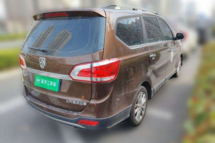 Used Baojun 730 2014 1.5L manual Comfort ESP version 7 seats Rear Right 45 Deg
