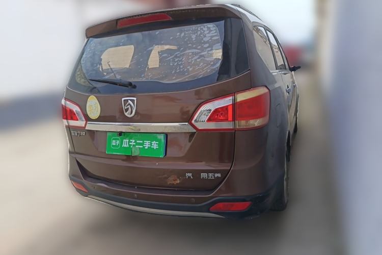 Used Baojun 730 2014 1.5L manual Comfort version 7 seats Rear Right 45 Deg