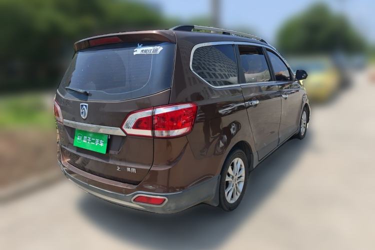 Used Baojun 730 2014 1.5L manual Comfort version 7 seats Rear Right 45 Deg