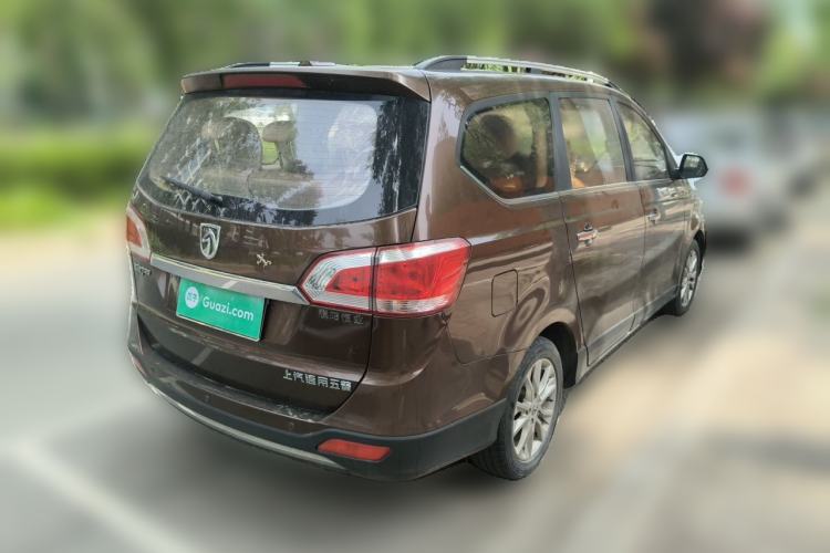Used Baojun 730 2014 1.5L manual luxury trim 7 seats Rear Right 45 Deg