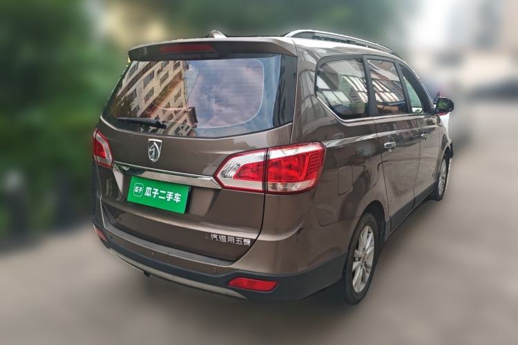 Used Baojun 730 2014 1.5L Manual Luxury Navigation ESP Version 7 Seats Rear Right 45 Deg