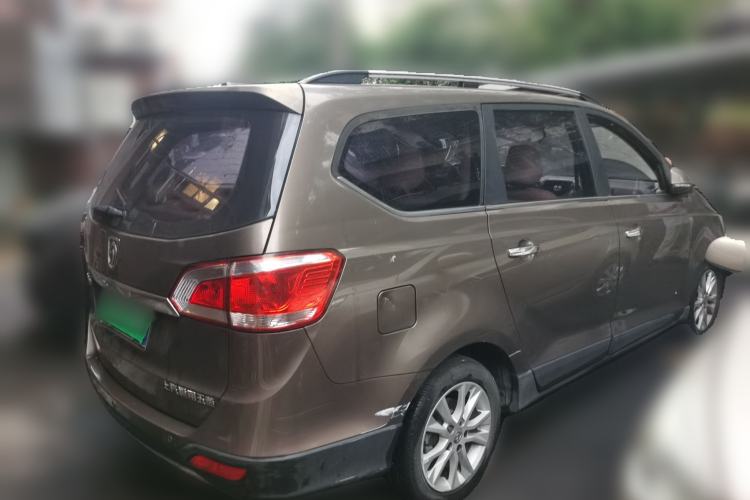 Used Baojun 730 2014 1.5L manual Comfort version 7 seats Rear Right 45 Deg
