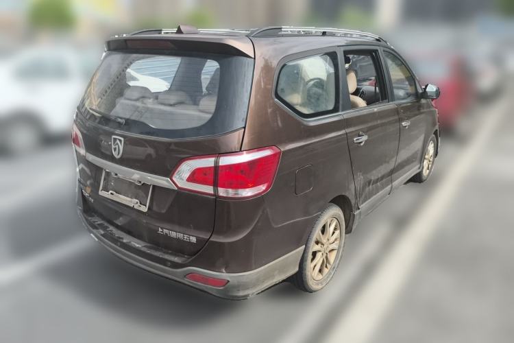 Used Baojun 730 2014 1.5L manual Comfort ESP version 7 seats Rear Right 45 Deg