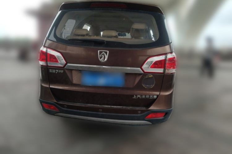 Used Baojun 730 2014 1.5L Manual Luxury Navigation ESP Version 7 Seats Rear