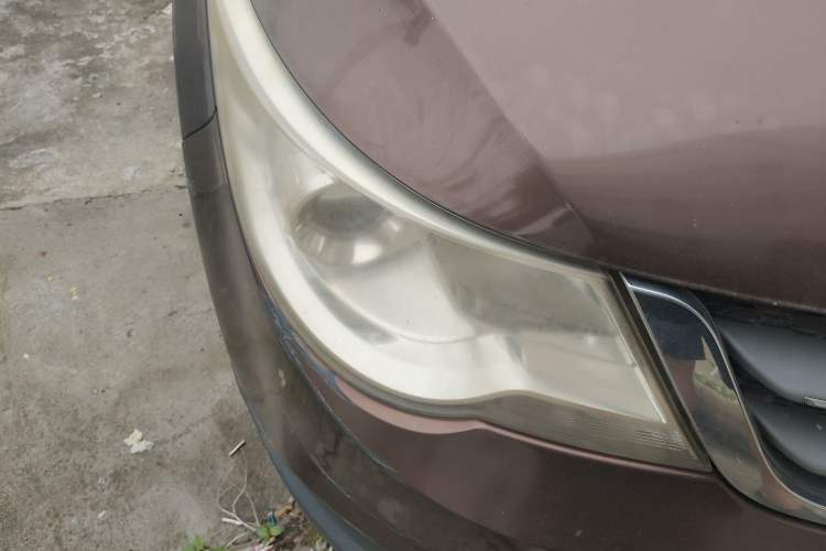 Used Baojun 730 2014 1.5L manual standard trim 7 seats Right Front Headlight