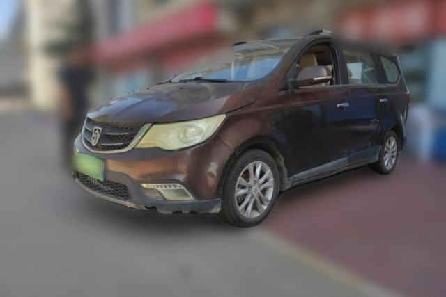 Used Baojun 730 2014 1.5L manual luxury trim 7 seats