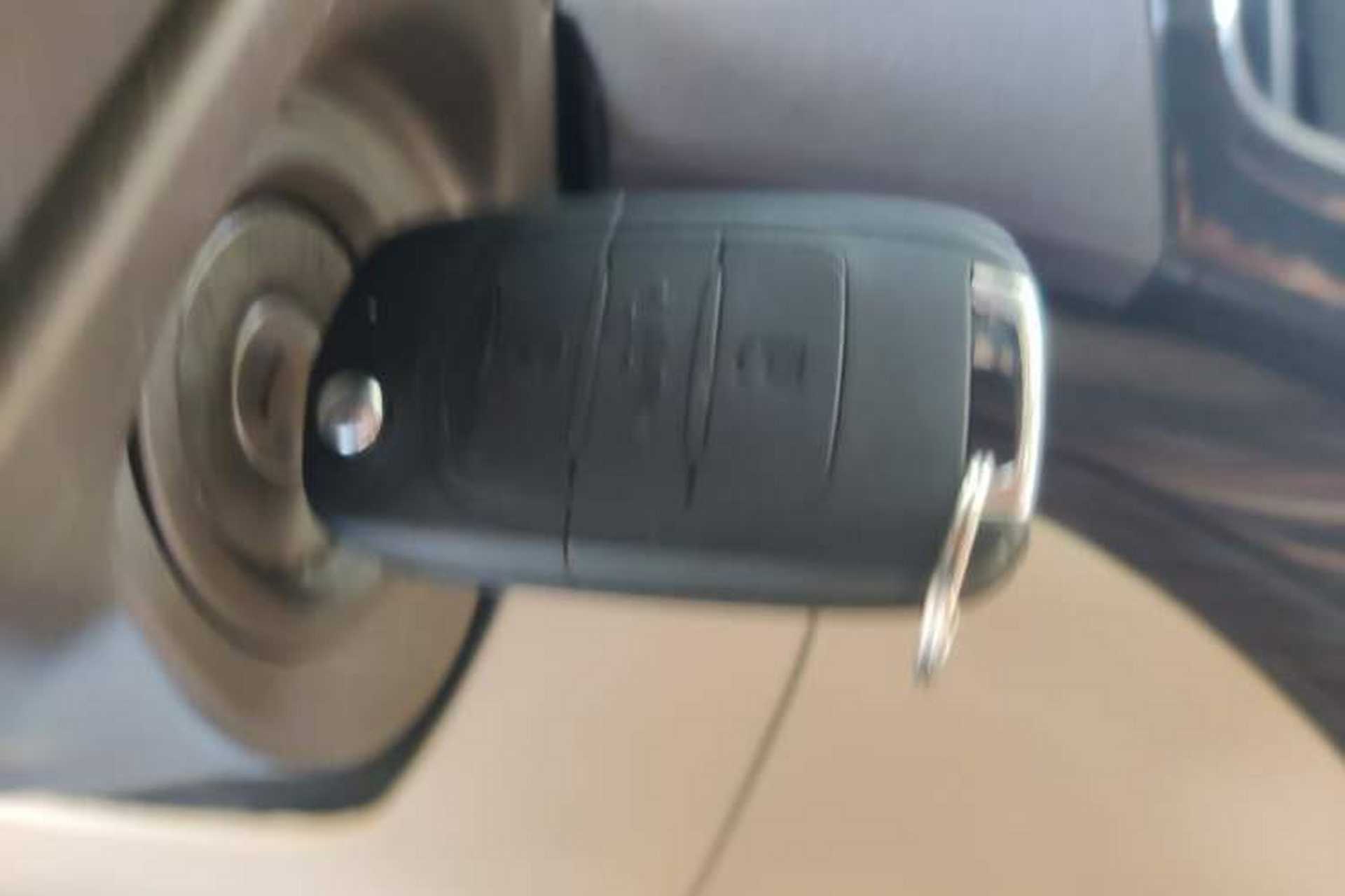 Used Baojun 730 2014 1.5L manual Comfort ESP version 7 seats Vehicle Key