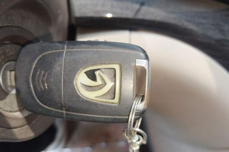 Used Baojun 730 2014 1.5L manual standard trim 7 seats Vehicle Key