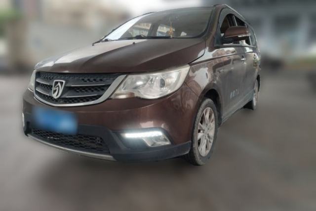 Used Baojun 730 2014 1.5L Manual Luxury Navigation ESP Version 7 Seats