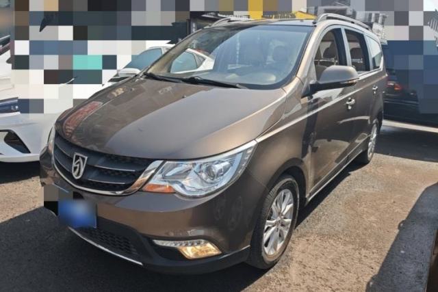 Used Baojun 730 2014 1.5L manual Comfort ESP version 7 seats