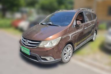 Used Baojun 730 2014 1.5L manual Comfort version 7 seats